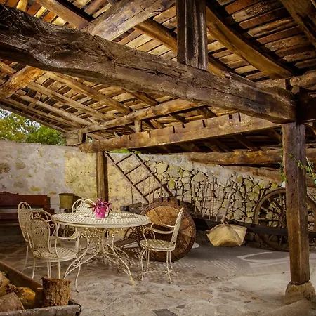 Caseria El Hondrigu *